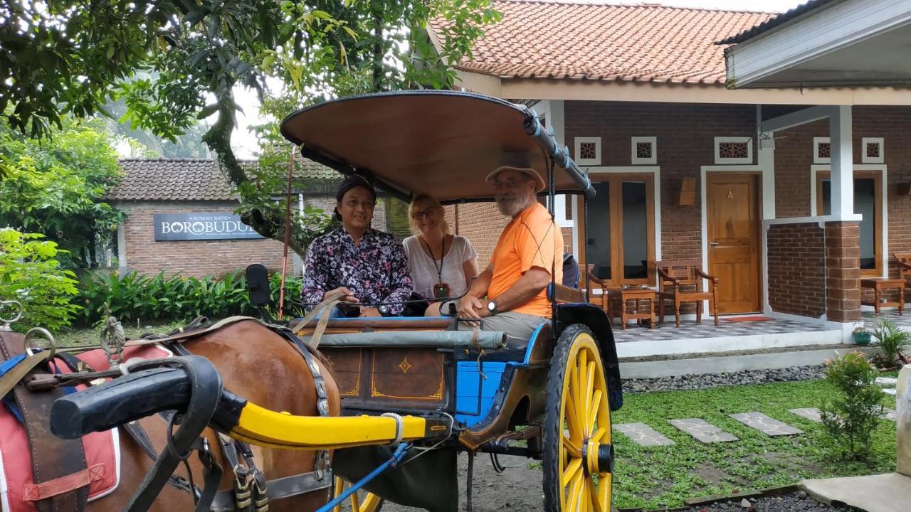 Genthong Homestay Магеланг Екстериор снимка